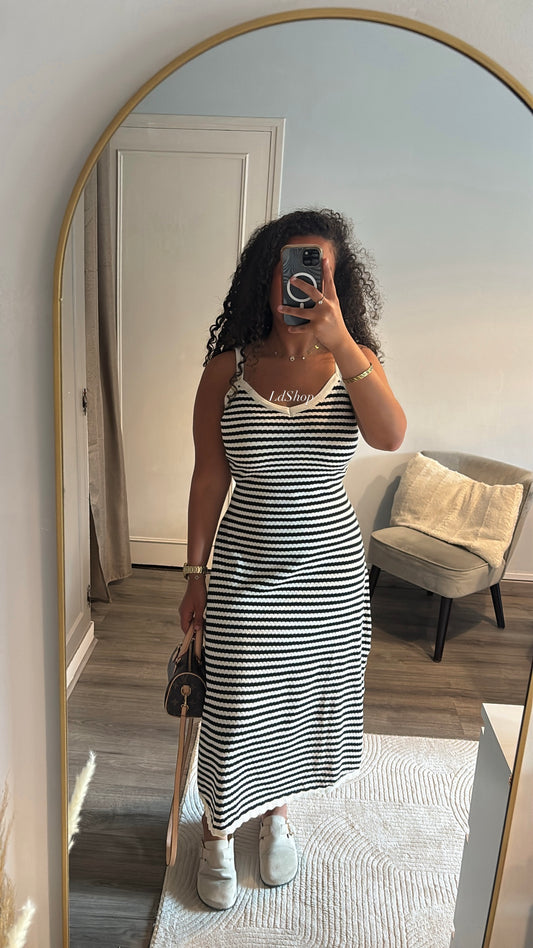 Robe rayée en maille fine